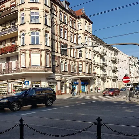 Very Berry - Garbary 27 - Apartament Z Balkonem, Old City, Check In 24h *