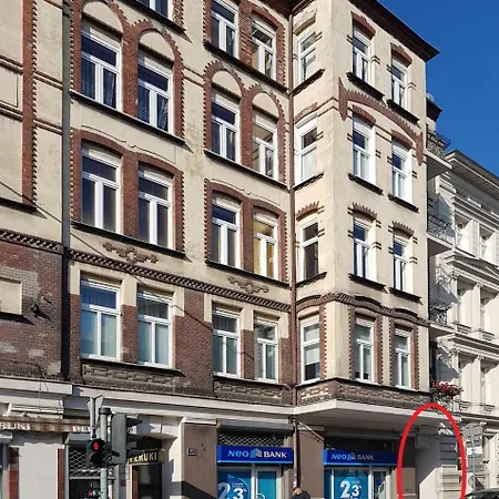 Very Berry - Garbary 27 - Apartament Z Balkonem, Old City, Check In 24h Poznan