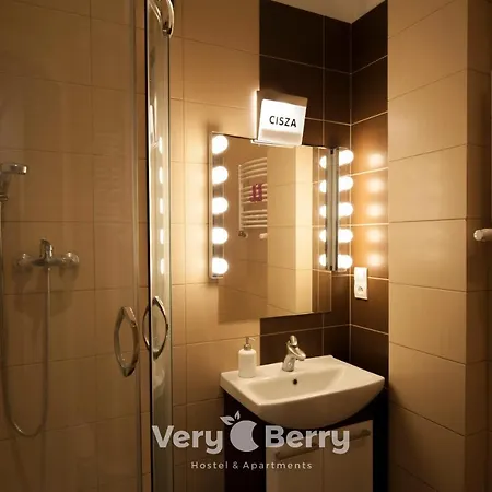 Very Berry - Garbary 27 - Apartament Z Balkonem, Old City, Check In 24h Apartament *