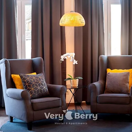 Apartment Very Berry - Garbary 27 - Apartament Z Balkonem, Old City, Check In 24h *